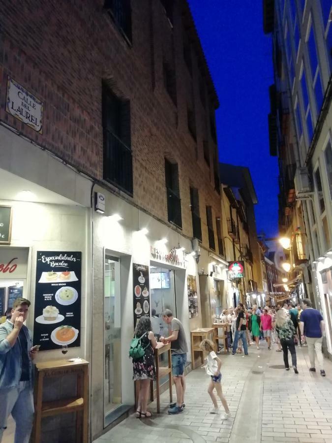 Apartamento Turistico Santiago Logroño Dış mekan fotoğraf