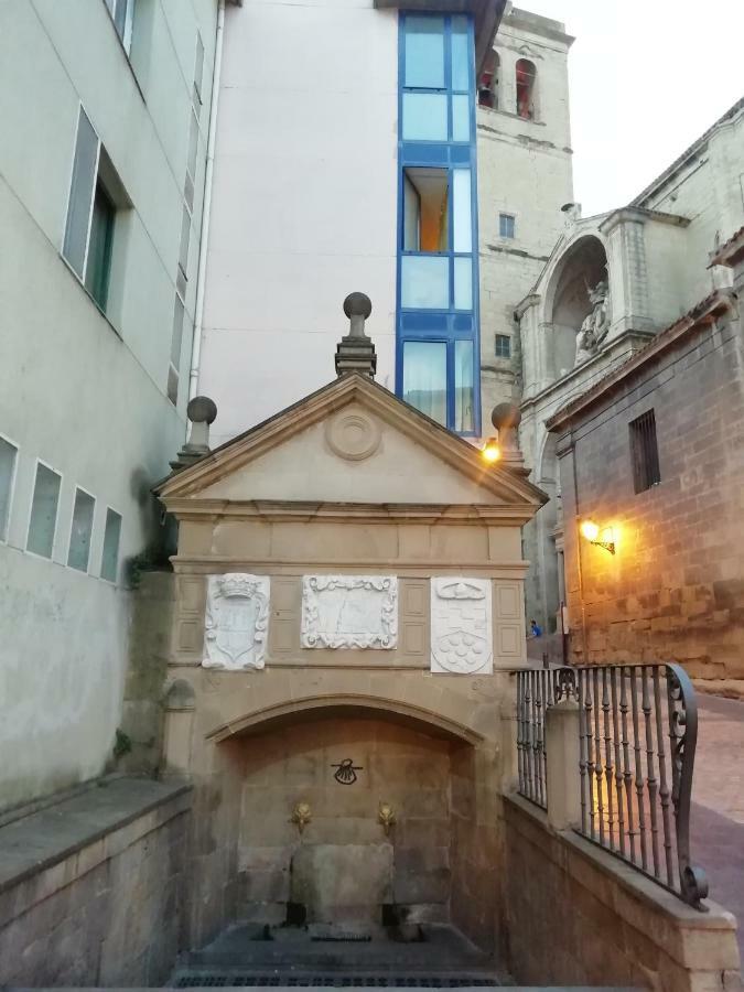 Apartamento Turistico Santiago Logroño Dış mekan fotoğraf